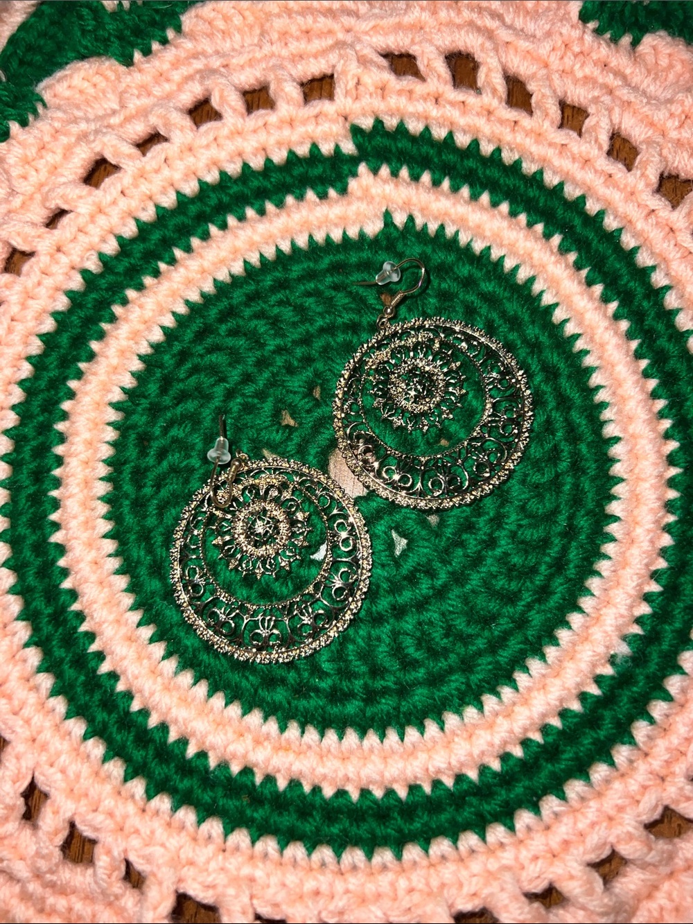 Arizona Jean Co round gold tone earrings